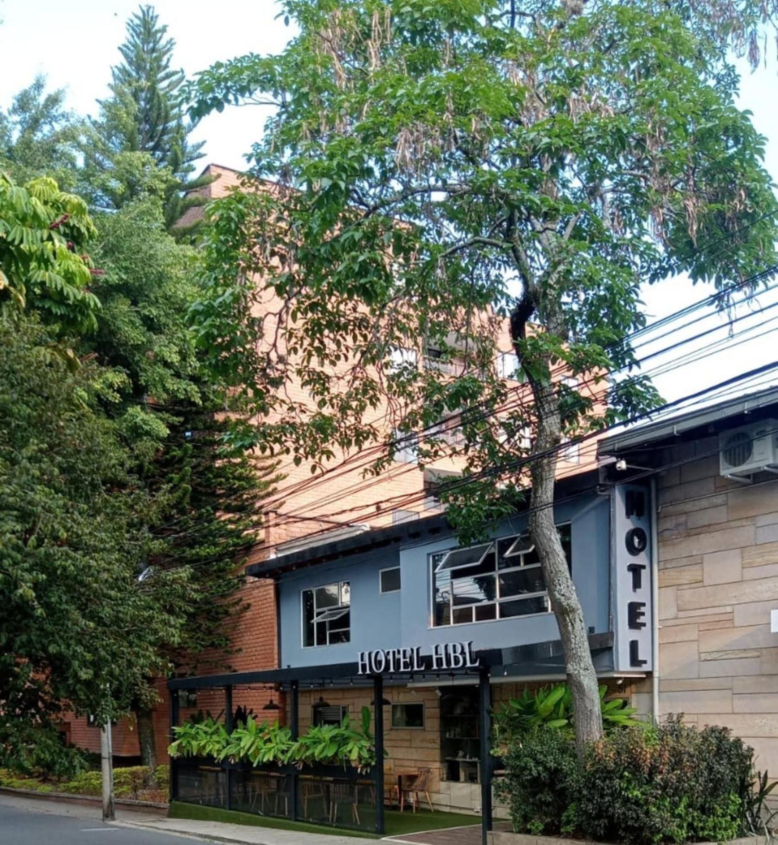 Hotel Boutique Laureles Medellin Exterior photo